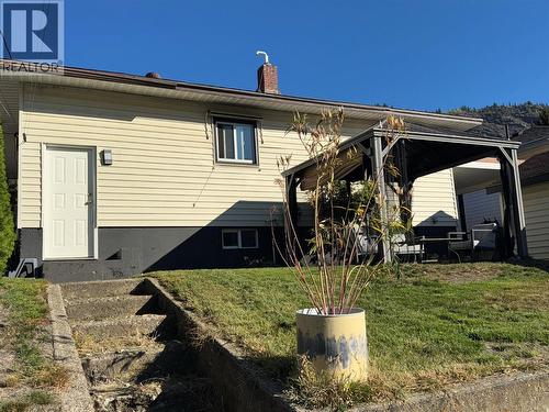 3130 Iris Crescent, Trail, BC - Outdoor