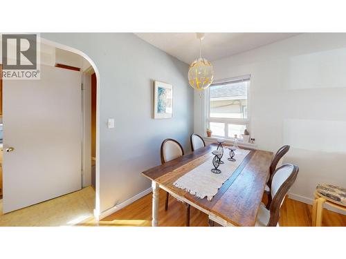 3130 Iris Crescent, Trail, BC - Indoor Photo Showing Dining Room