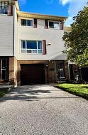 29 JENNY WRENWAY  Toronto, ON M2H 2Y8
