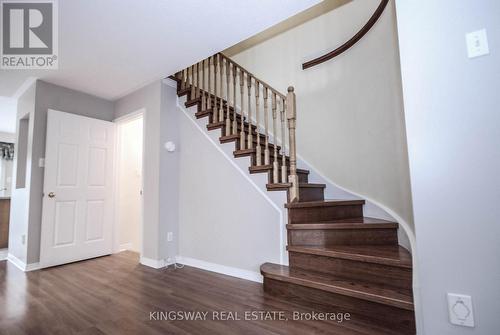 5468 Palmerston Crescent, Mississauga, ON - Indoor Photo Showing Other Room