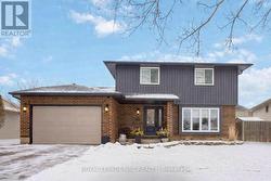 9 WOODGARDEN COURT  St. Catharines (Lakeshore), ON L2M 7C9