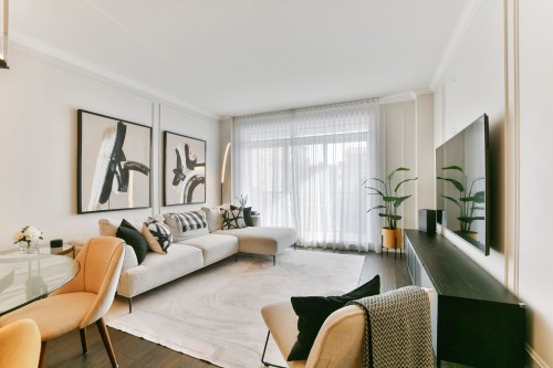 310-4060 Boul. des Sources  Dollard-Des-Ormeaux, QC H9B 0B2