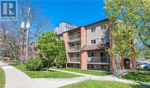 112 - 30 HICKORY STREET E  Waterloo, ON N2J 4L4