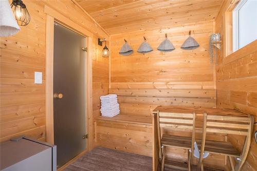 135 Parkside Crescent, Mitchell, MB - Indoor