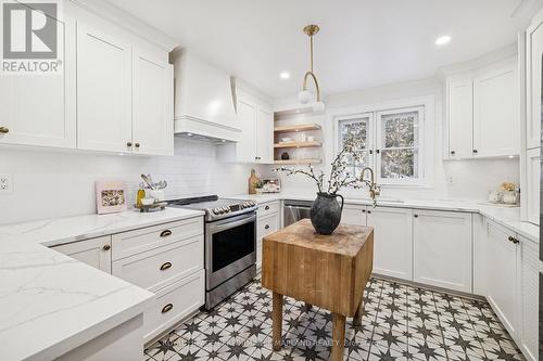 186 Aylmer Avenue, Ottawa, ON - Indoor Photo Showing Kitchen With Upgraded Kitchen