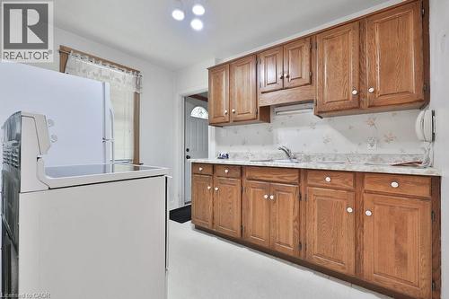 72 Oriole Avenue, Mississauga, ON - Indoor Photo Showing Kitchen
