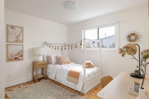 567 Downland Drive, Pickering, ON - Indoor Photo Showing Bedroom