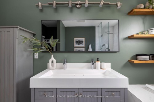 567 Downland Drive, Pickering, ON - Indoor Photo Showing Bathroom