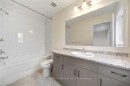 Main-2765 Sapphire Drive, Pickering, ON  - Indoor Photo Showing Bathroom 