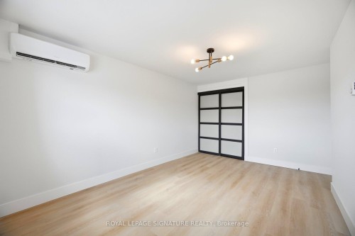 8 Claudette Gate, Hamilton, ON - Indoor Photo Showing Other Room