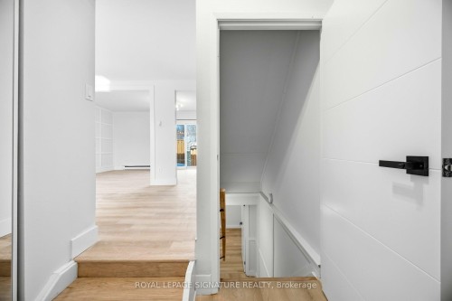 8 Claudette Gate, Hamilton, ON - Indoor Photo Showing Other Room