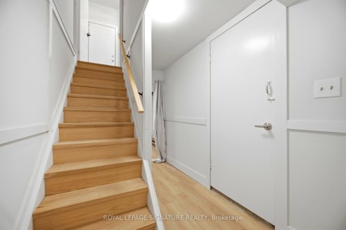 8 Claudette Gate, Hamilton, ON - Indoor Photo Showing Other Room