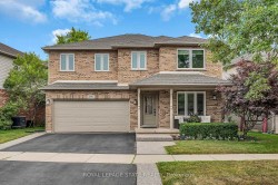 2371 Pathfinder Drive  Burlington, ON L7L 6N8