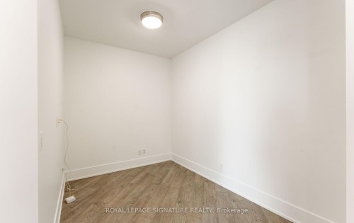 Ph35-1 Edgewater Drive, Toronto, ON - Indoor Photo Showing Other Room