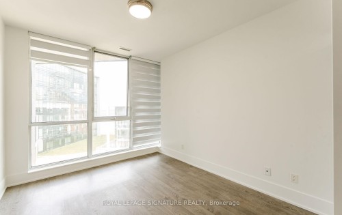 Ph35-1 Edgewater Drive, Toronto, ON - Indoor Photo Showing Other Room