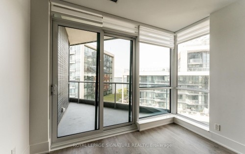 Ph35-1 Edgewater Drive, Toronto, ON - Indoor Photo Showing Other Room