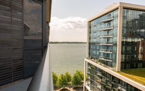 Ph35-1 Edgewater Drive, Toronto, ON - Outdoor