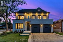 140 HILLMOUNT AVENUE  Toronto, ON M6B 1X8