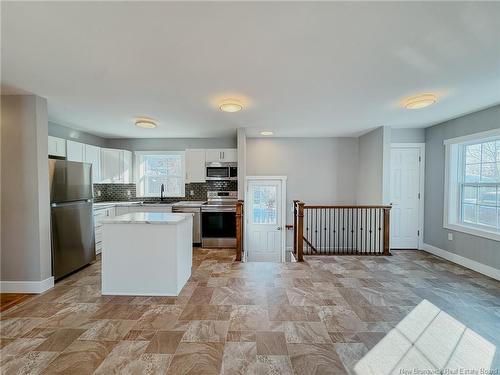 35 Coronation Dr, Moncton, NB 