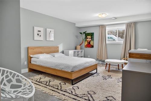 335 16Th Avenue, Cranbrook, BC - Indoor Photo Showing Bedroom