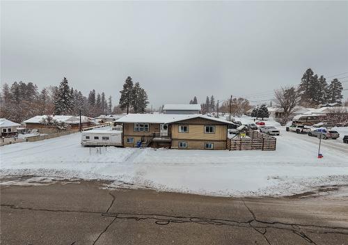 335 16Th Avenue, Cranbrook, BC - Outdoor