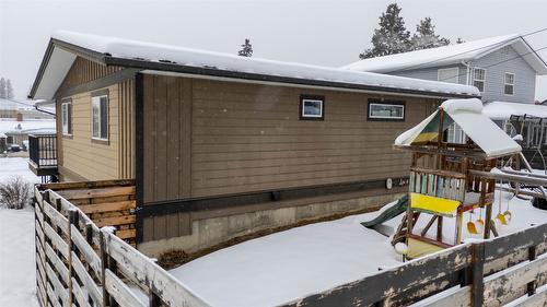 335 16Th Avenue, Cranbrook, BC - Outdoor With Exterior