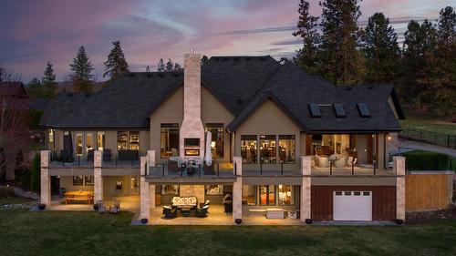 3990 Fairwinds Court, Kelowna, BC - Outdoor