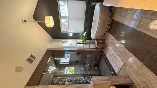 3990 Fairwinds Court, Kelowna, BC - Indoor Photo Showing Other Room