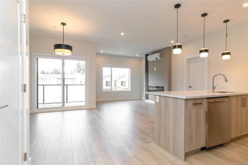 303-924 Jenkins Ave  Langford, BC V9B 2N7