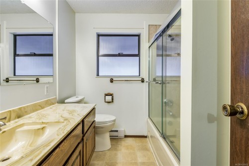 1301 Sayward Rd, Sayward, BC 