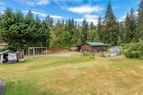 1301 Sayward Rd, Sayward, BC 