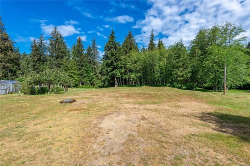 1301 Sayward Rd, Sayward, BC 