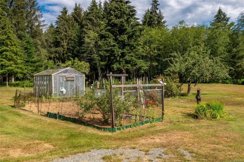 1301 Sayward Rd, Sayward, BC 