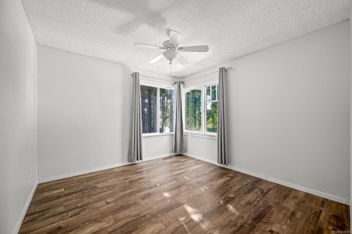 754 7Th Ave, Campbell River, BC 