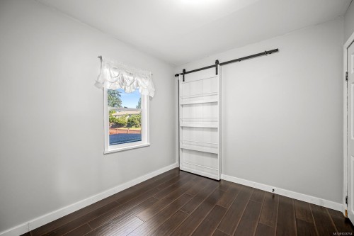 754 7Th Ave, Campbell River, BC 