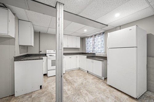 754 7Th Ave, Campbell River, BC 