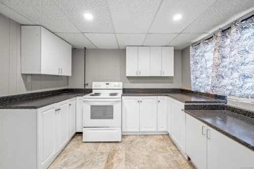 754 7Th Ave, Campbell River, BC 
