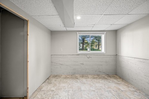754 7Th Ave, Campbell River, BC 