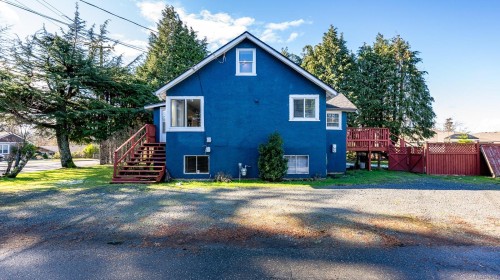 754 7Th Ave, Campbell River, BC 