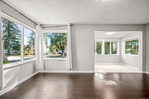 754 7Th Ave, Campbell River, BC 
