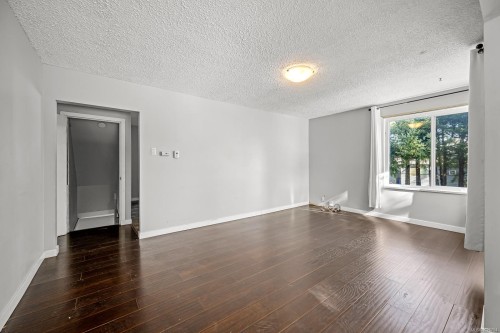 754 7Th Ave, Campbell River, BC 
