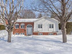 1626 Rue Bourdon  Saint-Bruno-De-Montarville, QC J3V 4T5