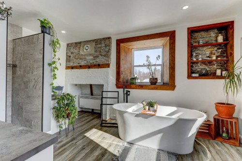 Salle de bains - 259 Mtée St-Philippe, Brownsburg-Chatham, QC - Indoor Photo Showing Dining Room