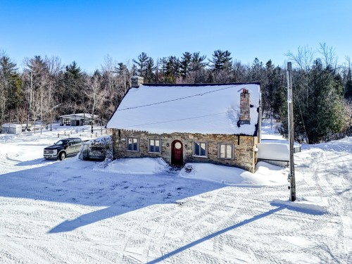 Façade - 259 Mtée St-Philippe, Brownsburg-Chatham, QC - Outdoor