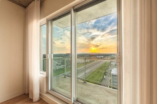 Vue - 2010-60 Rue De L'Éclipse, Brossard, QC - Indoor Photo Showing Other Room