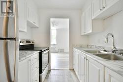 41 - 2 GROVE STREET E  Barrie, ON L4M 2N5