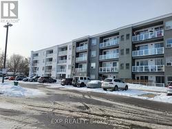 401 - 95 BARRIE ROAD  Orillia, ON L3V 0B2