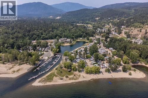2 Clubhouse Lane, Lee Creek, BC 