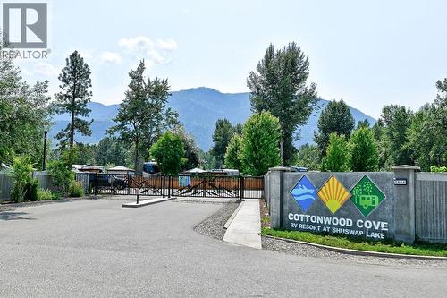 2 Clubhouse Lane, Lee Creek, BC 