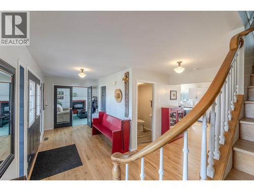 445 Road 5, Oliver, BC - Indoor Photo Showing Other Room